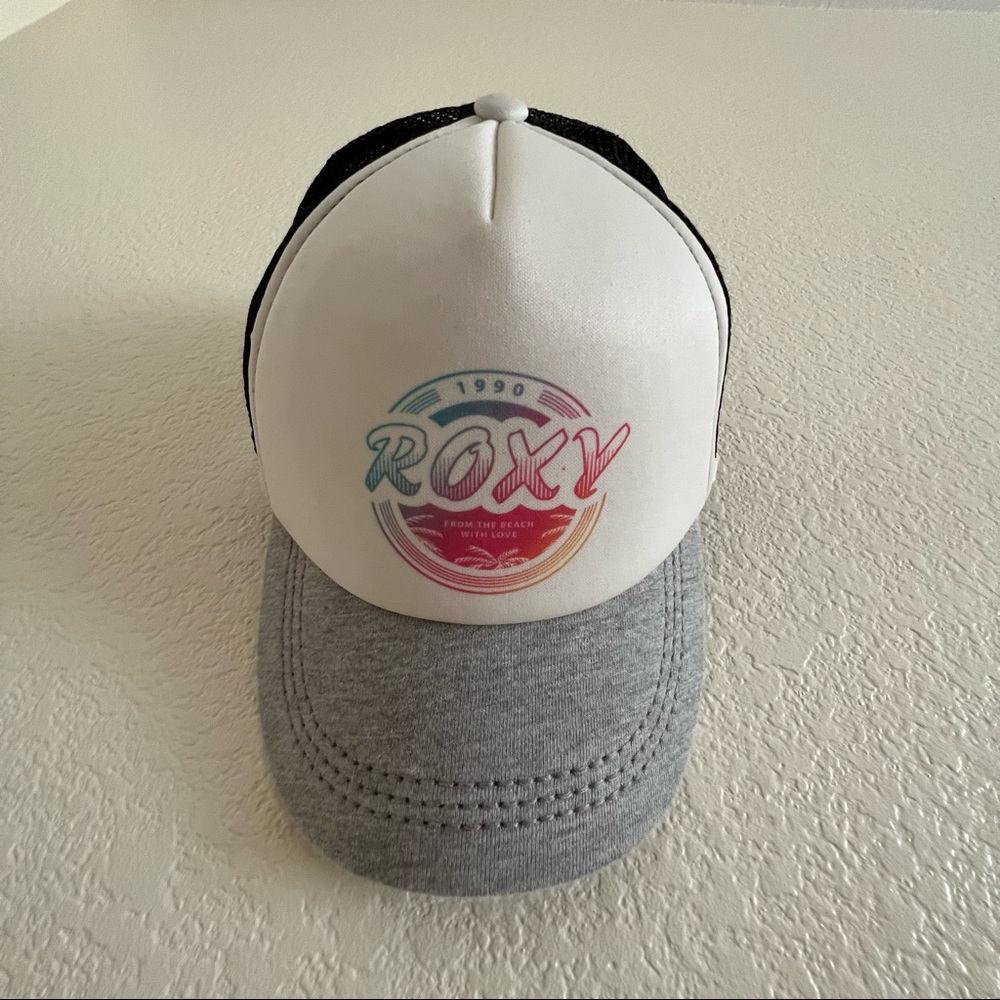 Roxy hat